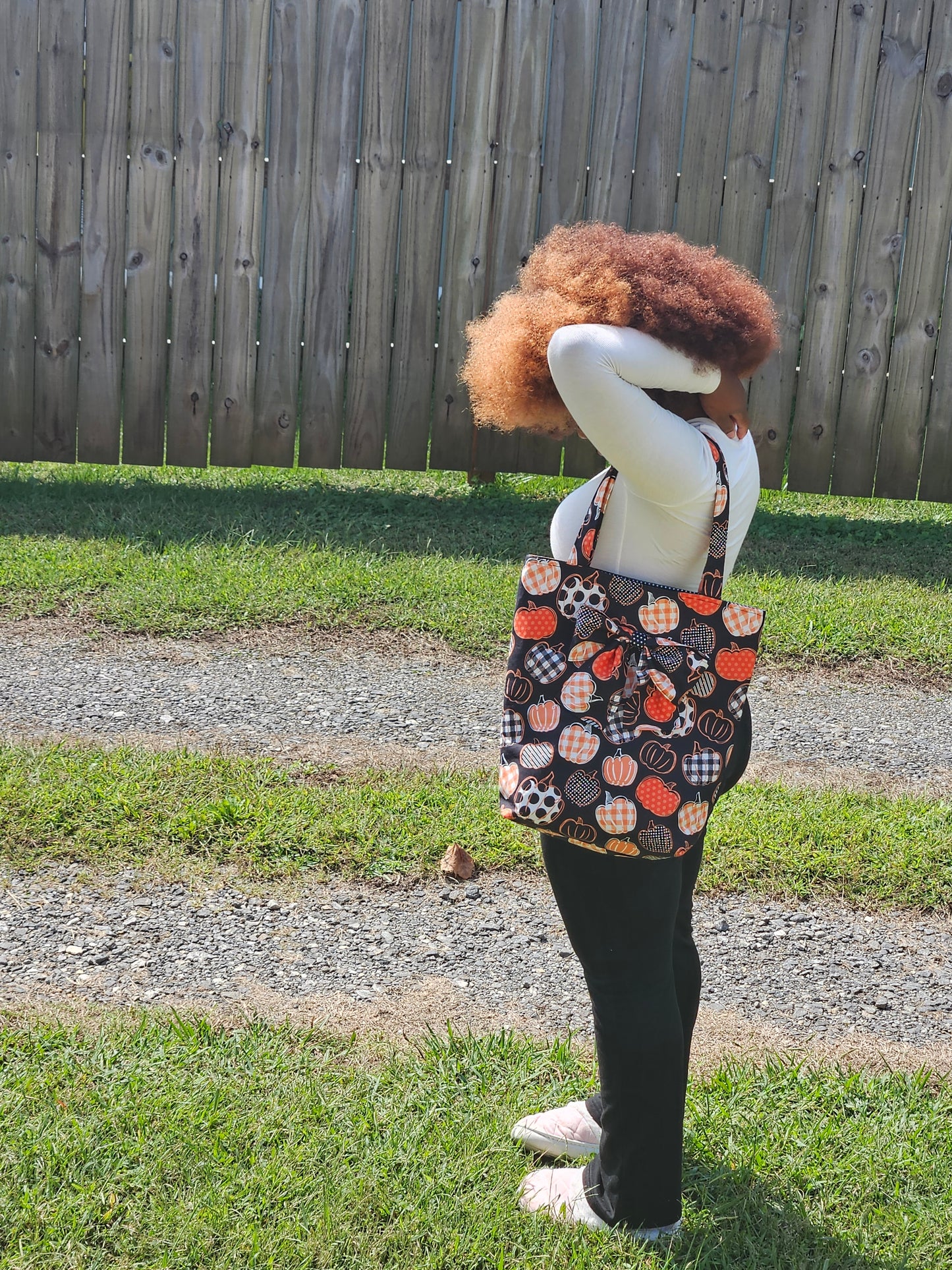 Pumpkin patch tote bag